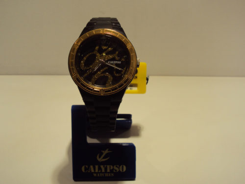 Reloj mujer negro y dorado 29€